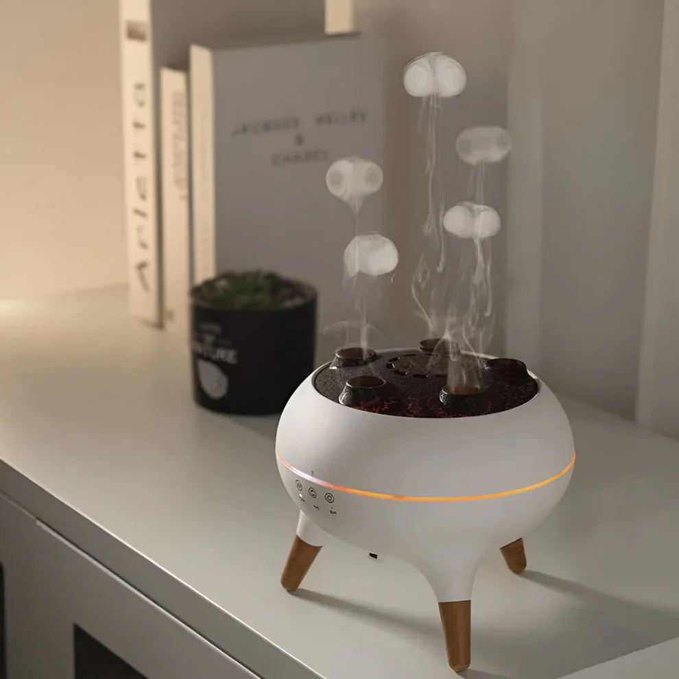 Jellyfish Essential Oil Diffuser – Mood Light, Mist & Remote Control