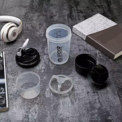 3 In 1 Spider Shaker Bottle 500ml Random Color